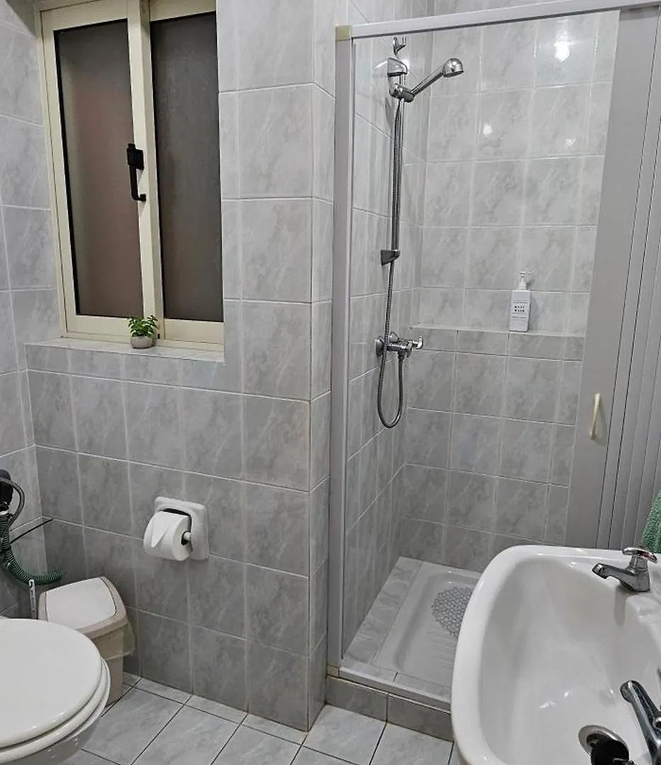 Poolside, 2 Bedroom Flatlet Is-Swieqi 0*,