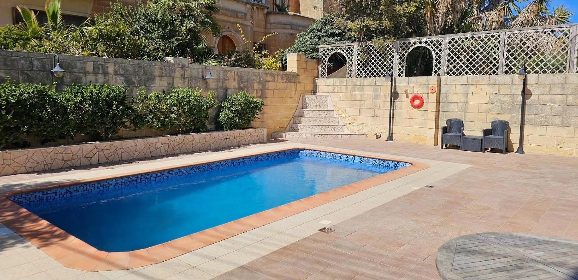 Poolside, 2 Bedroom Flatlet Is-Swieqi